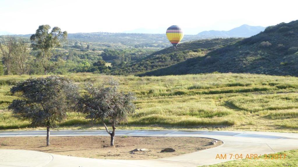 Mansion On The Hill Let 4 Rooms, 5Th Cost Extra Sage Extérieur photo