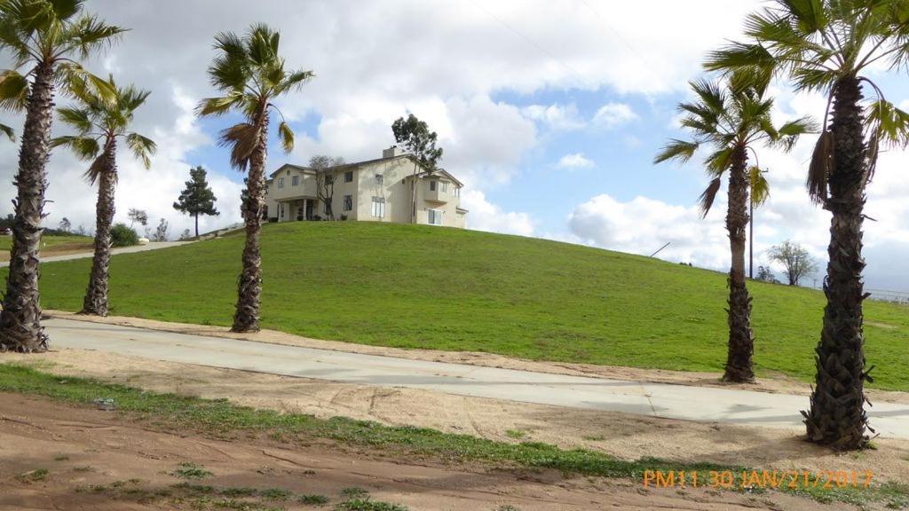 Mansion On The Hill Let 4 Rooms, 5Th Cost Extra Sage Extérieur photo